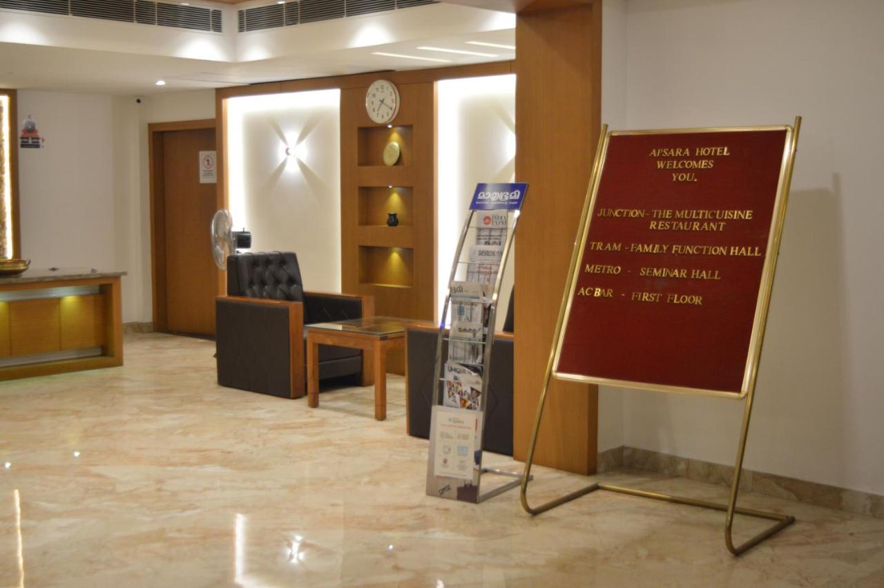 Hotel Apsara Shoranur Zewnętrze zdjęcie
