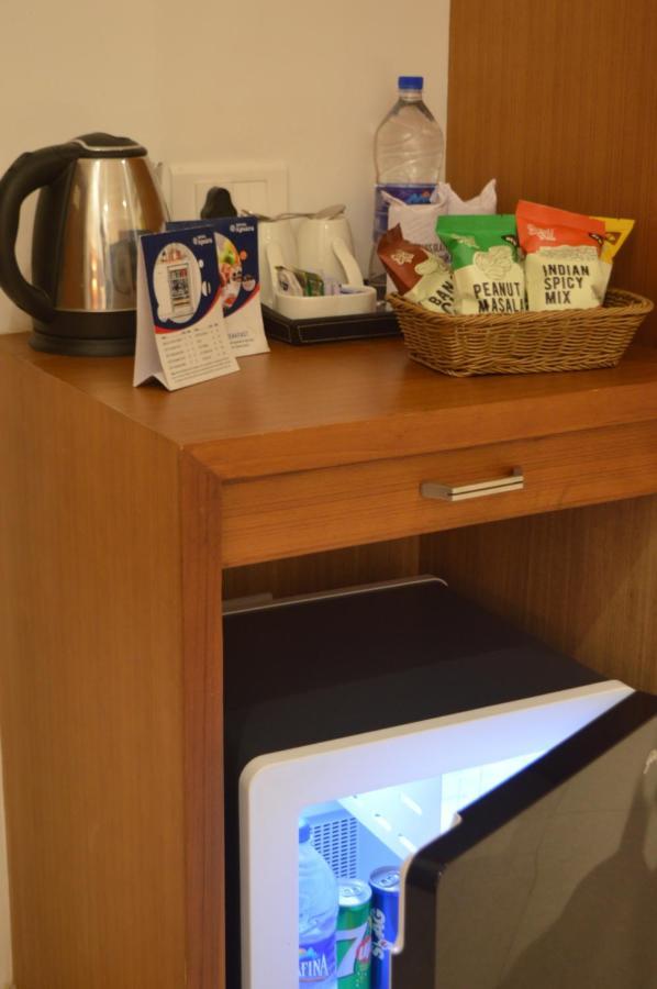 Hotel Apsara Shoranur Zewnętrze zdjęcie